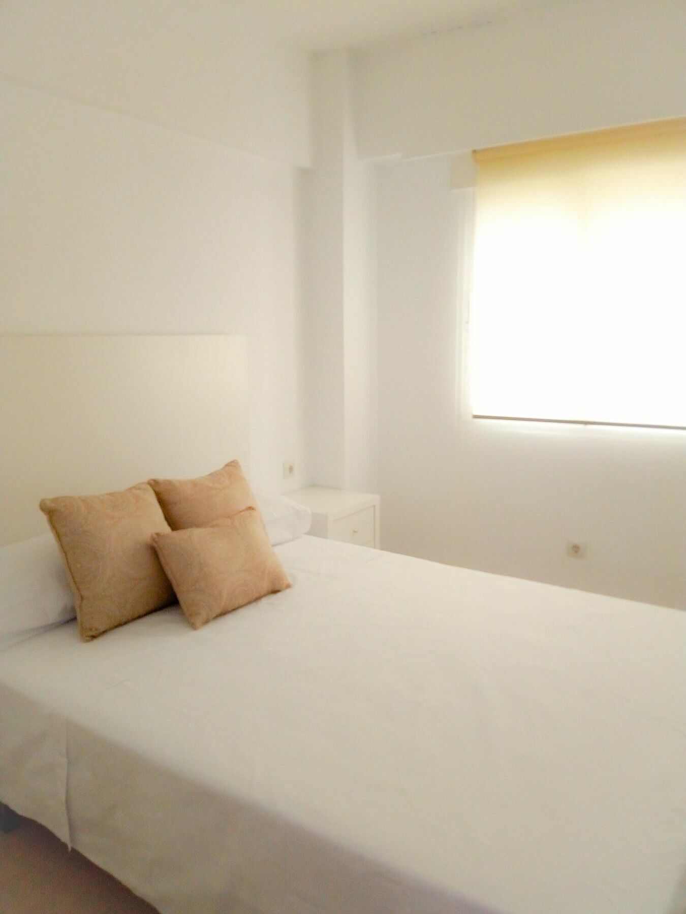 Suite Homes Malagueta Beach Малага Экстерьер фото